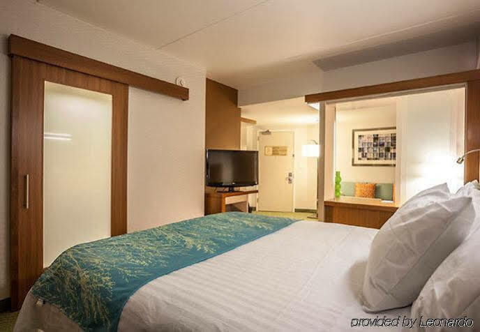 Springhill Suites By Marriott Philadelphia Valley Forge/King Of Prussia Exterior photo